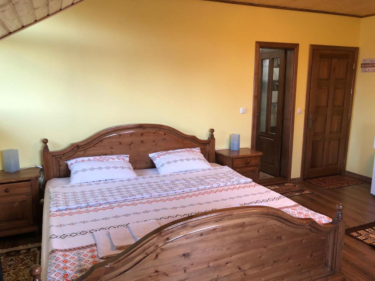 Casa Adelmar Hotell Tulcea Exteriör bild